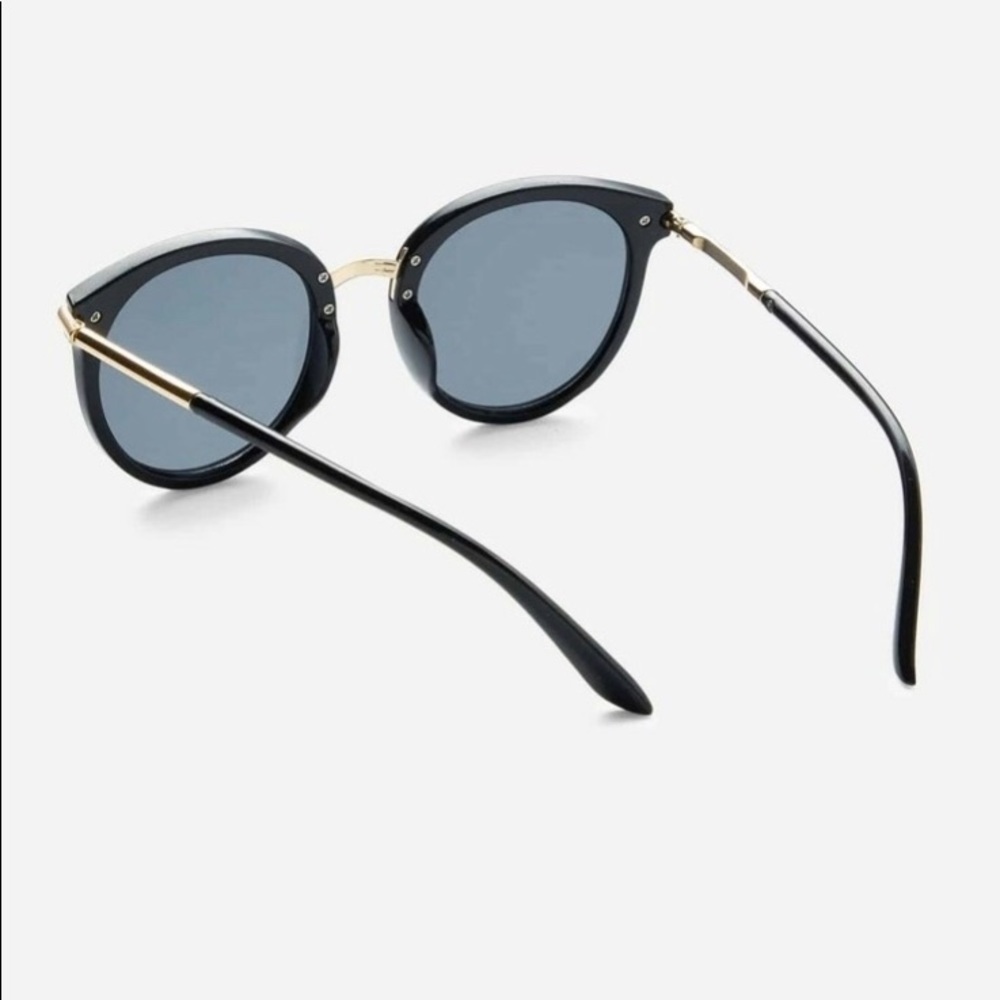 Two tone sunglasses